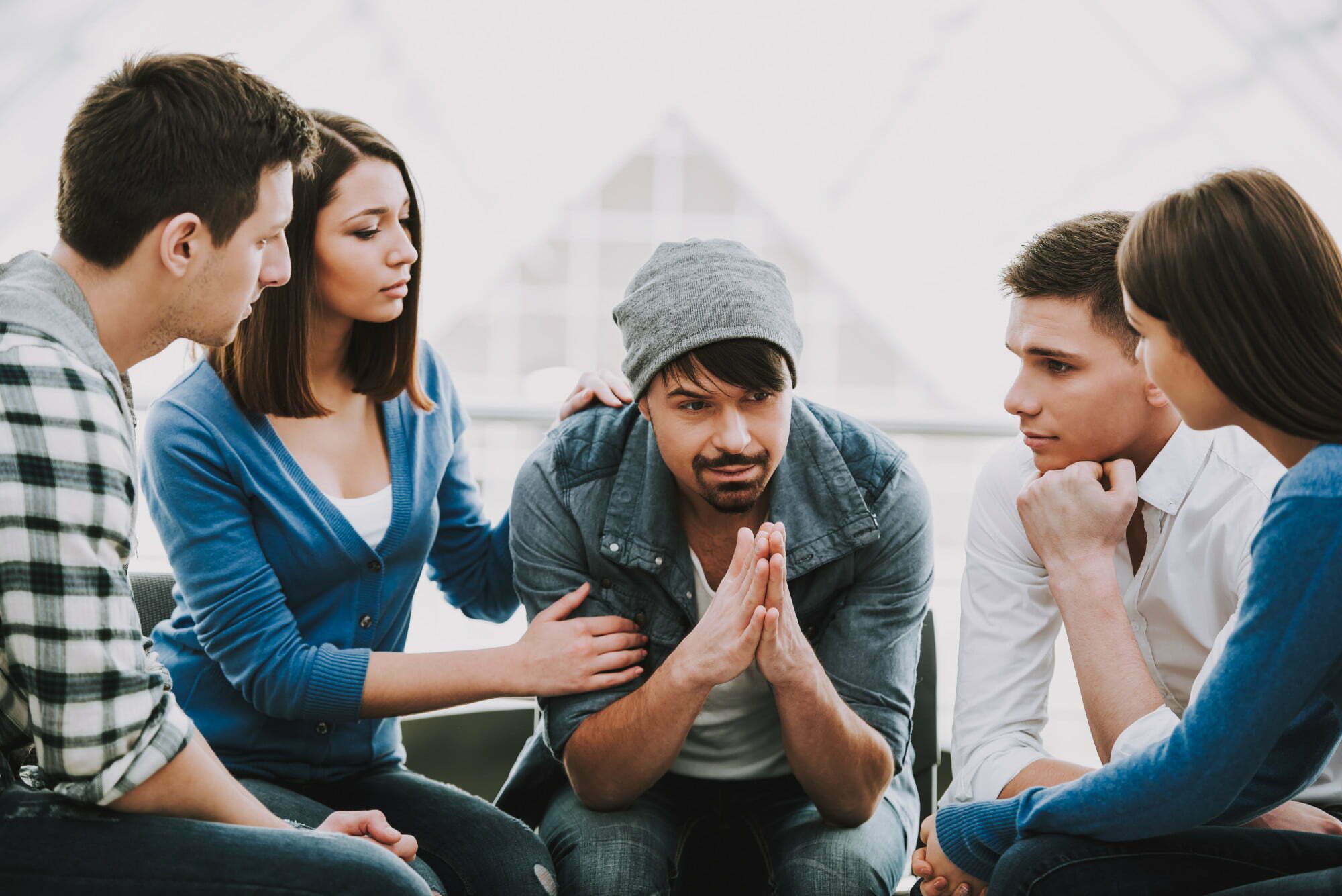 The Benefits of Addiction Treatment Centers for Teens